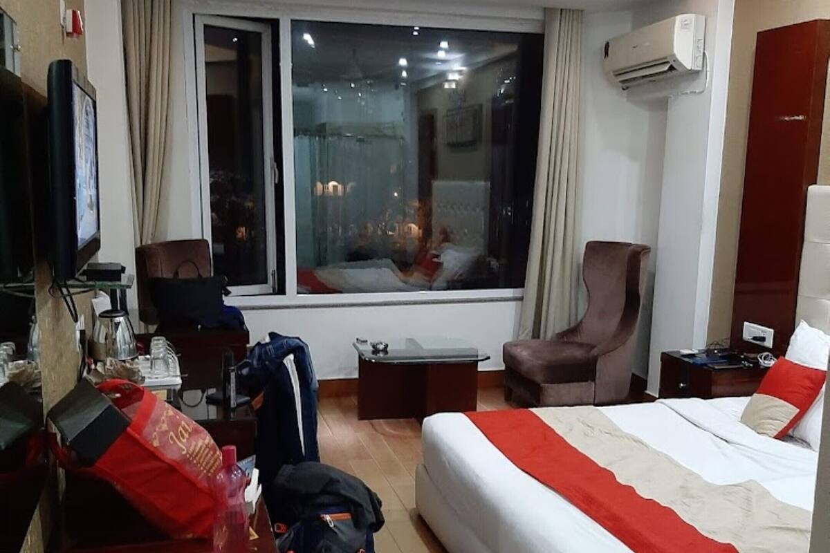 Exclusive Double Room, City View | Free WiFi, bed sheets