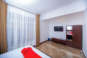Classic Single Room | Free WiFi, bed sheets - Cozy Haven Hotel  (Arusha)