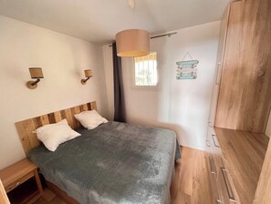 2 dormitorios y ropa de cama