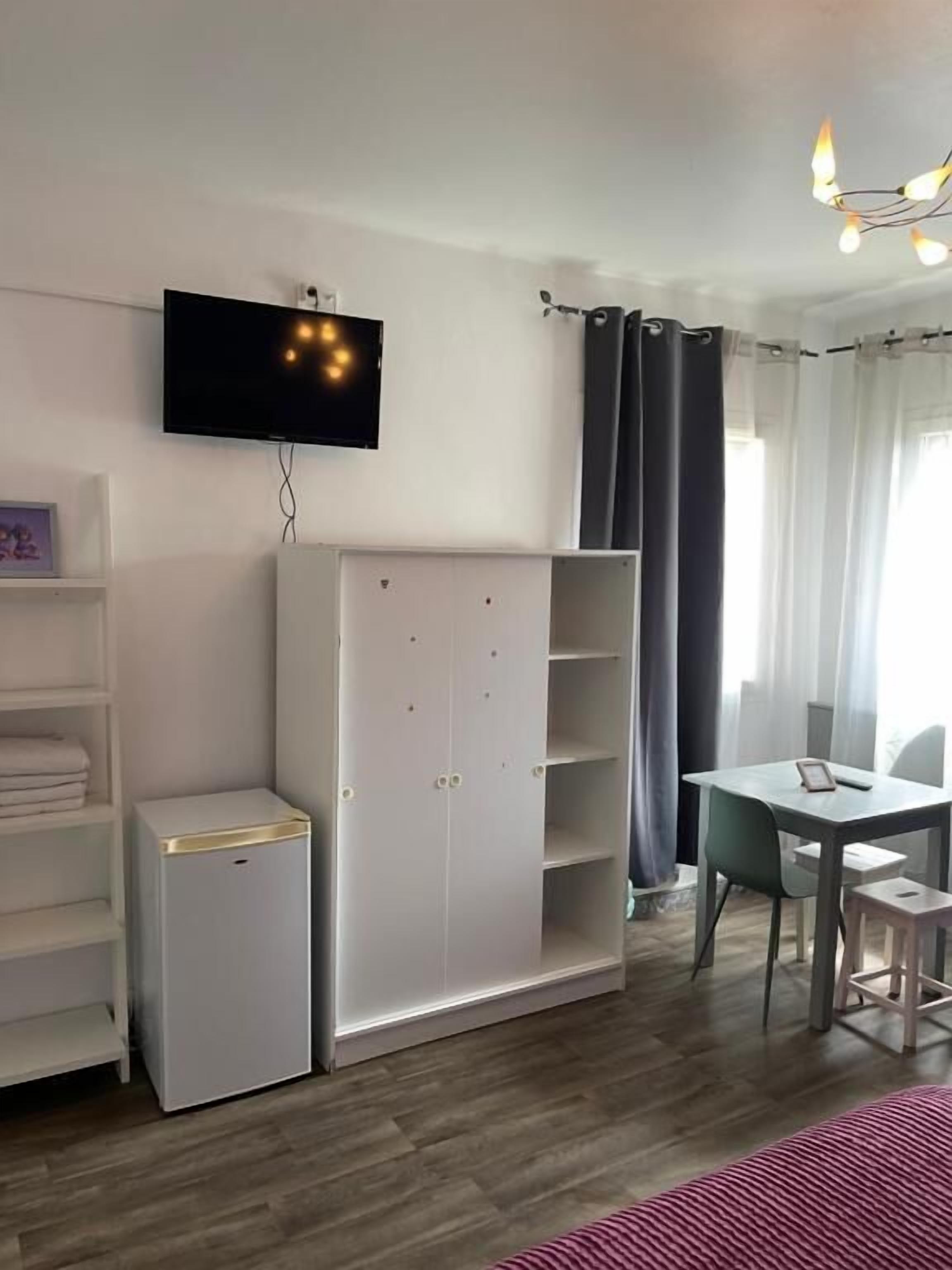 Chambre Familiale | Coffres-forts dans les chambres, bureau