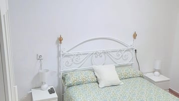 3 quartos, ferros/tábuas de passar roupa, Wi-Fi de cortesia