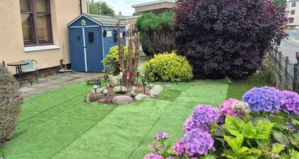 Lovely 2-bedroom apartment with WiFi in charming Dundee