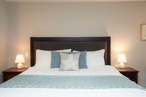 1 dormitori, planxa i posts de planxar, wifi i roba de llit 