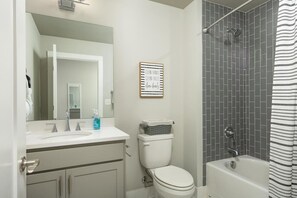 Hair dryer, towels - Modern Condo w/ Mountain Views, 2 Private Decks! (Chattanooga)