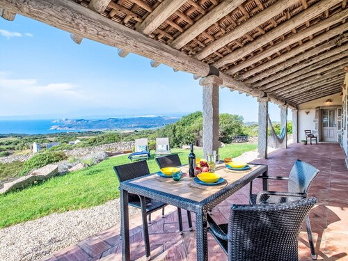 Stazzo Serafini by Interhome
