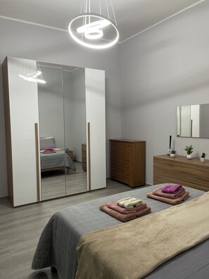 1 chambre, fer et planche à repasser, Wi-Fi gratuit, draps fournis