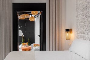 5 slaapkamers, een strijkplank/strijkijzer, gratis wifi, beddengoed