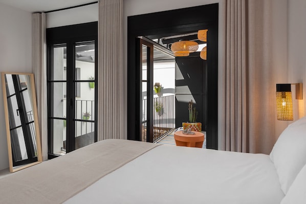 5 slaapkamers, een strijkplank/strijkijzer, gratis wifi, beddengoed