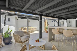Outdoor dining - Casa Azalia (Marbella)