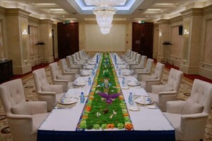 Banquet hall - Changji Guesthouse (Changji)