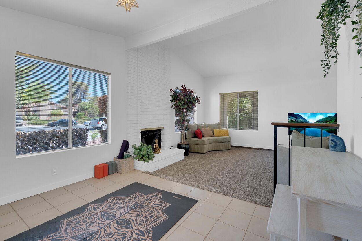 スマートテレビ、暖炉