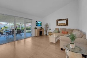 Smart-tv och eldstad