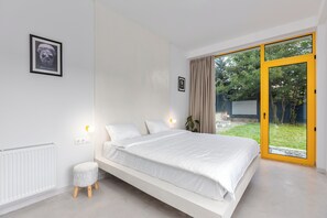 Villa | 3 bedrooms, iron/ironing board, free WiFi, bed sheets - Villa Tabori Hill / Modern Retreat in Tbilisi (Tbilisi)