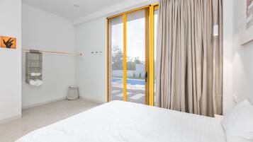 Villa | 3 bedrooms, iron/ironing board, free WiFi, bed sheets