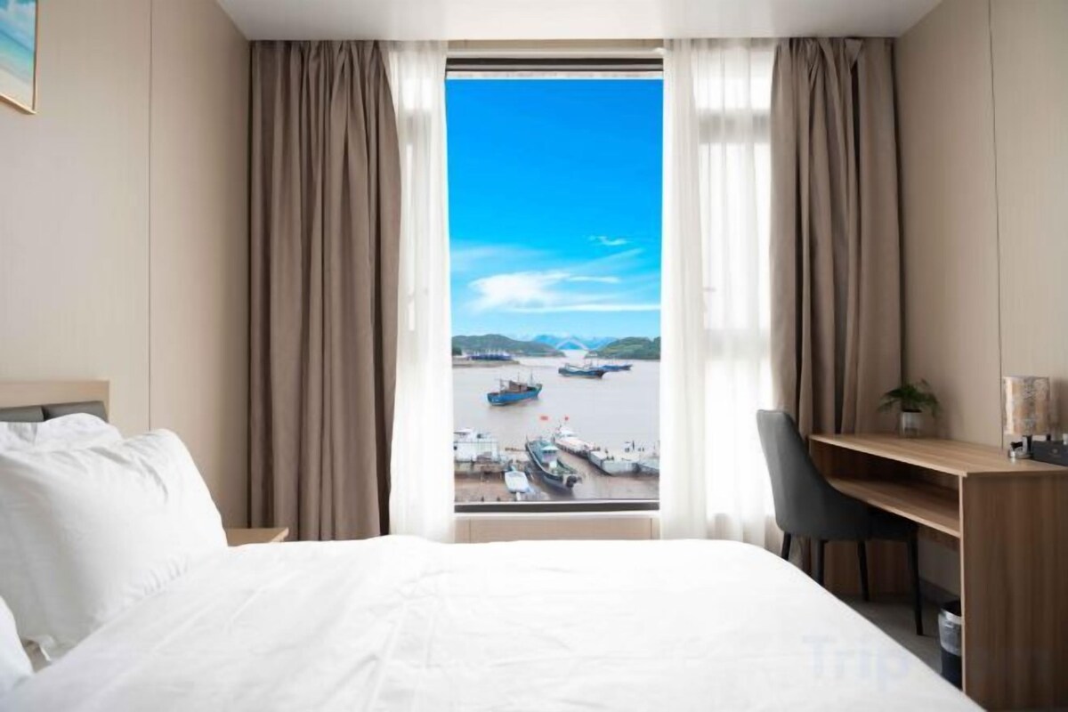Queen Room With Sea View