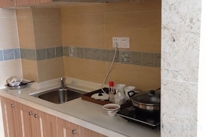 Private kitchen - Haizhimeng Luxury Holiday Apartment Yangjiang Hailing Island Shili Yintan (Yangjiang)