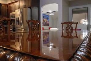 Dining - The Stone Sanctuary Northwest: Heated* Pool, Projector, Arcade Game, Billiards, Family Park Adjacent (Clark County)