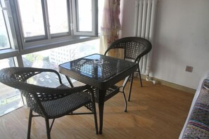 Room - Kaixuan Shidai Family Apartment (Dalian)