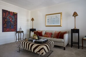 Smart TV - Meadow Drive, spacious and modern family home (Bembridge)