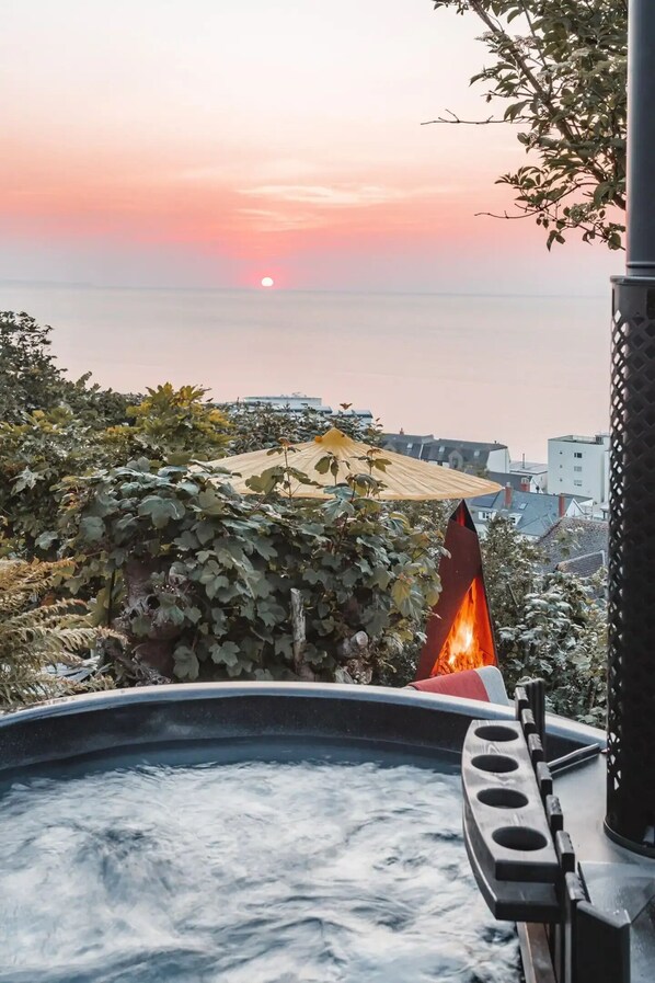 مغطس سبا خارجي