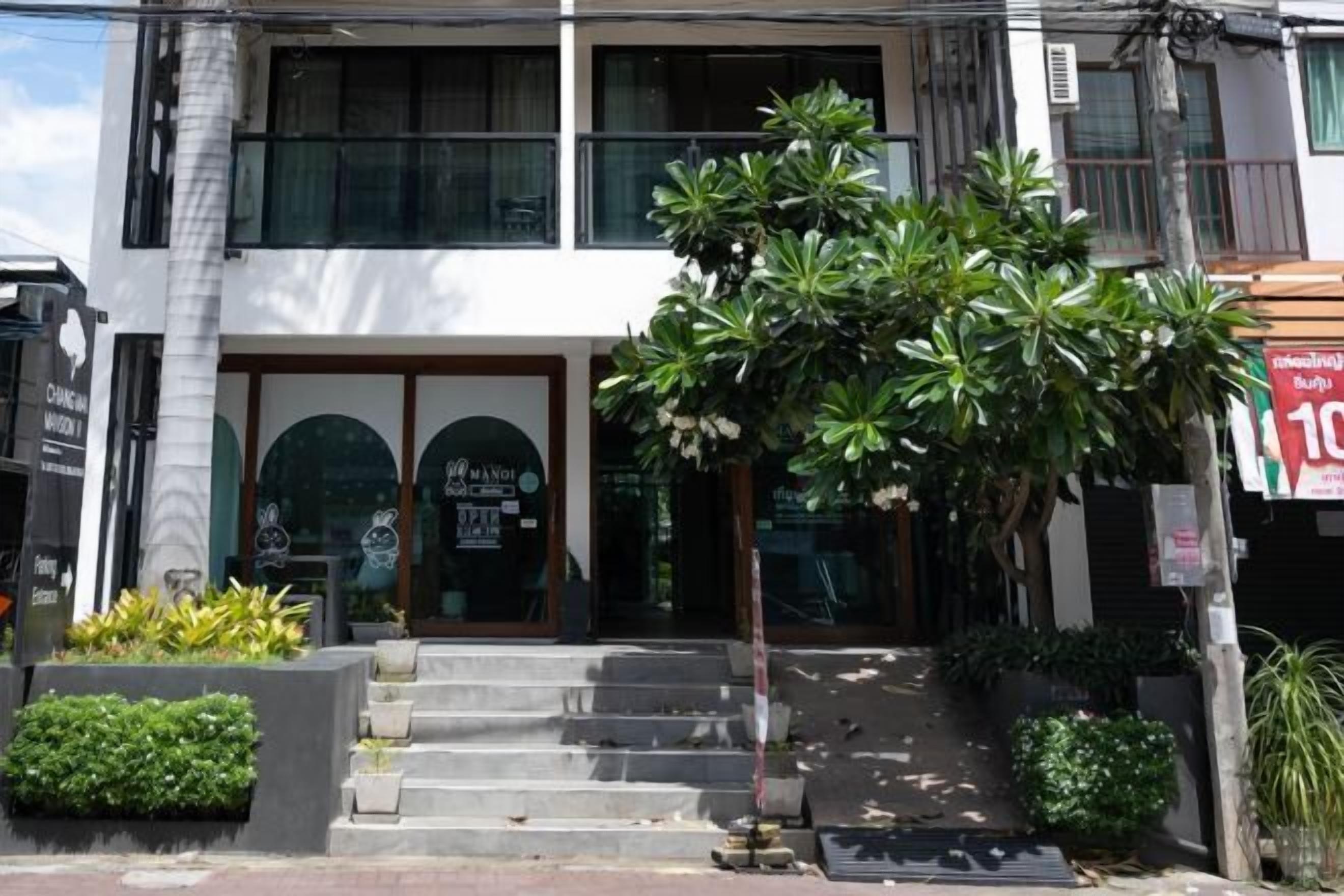 المنشأة من الخارج