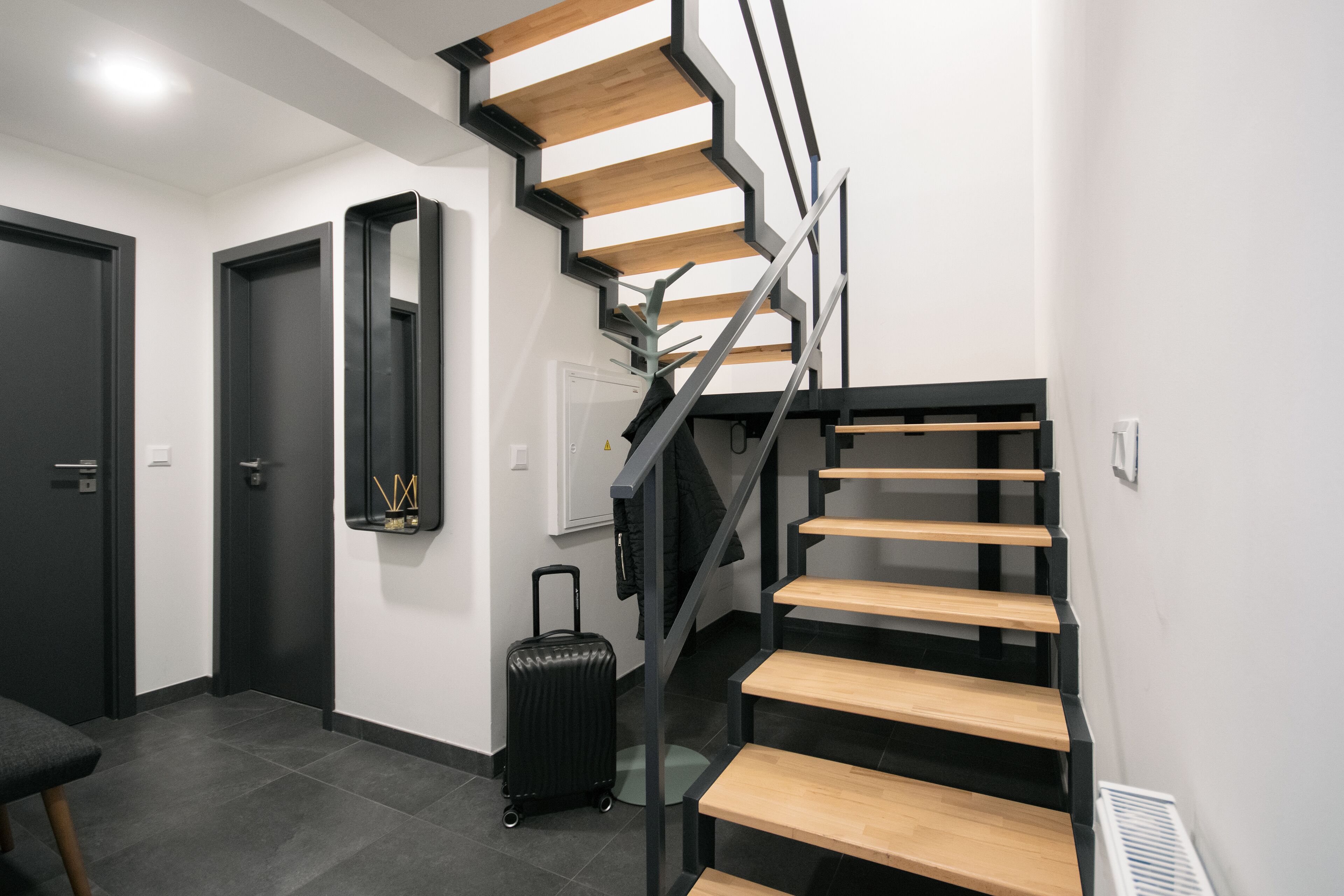 アパートメント 2 ベッドルーム 禁煙 | デスク、ノートパソコン用作業スペース、遮光カーテン、防音設備