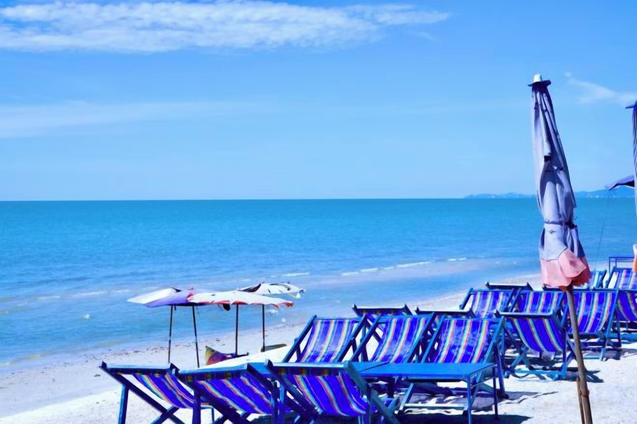 ชายหาด