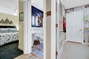 3 soverom, strykejern/-brett, wi-fi og sengetøy