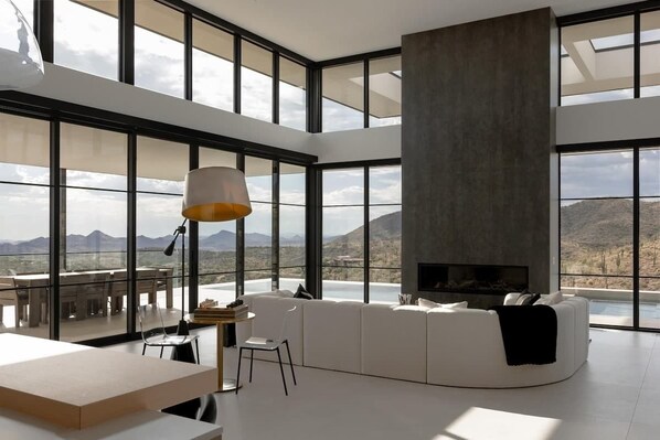 Fireplace - The Carefree Oasis (Scottsdale)