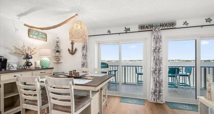 Spectacular Water Views and Short Walk to the Boardwalk