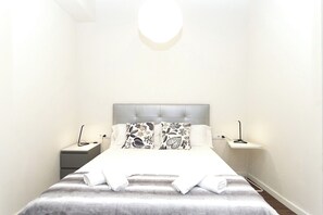 1 quarto, ferros/tábuas de passar roupa, Wi-Fi, roupa de cama