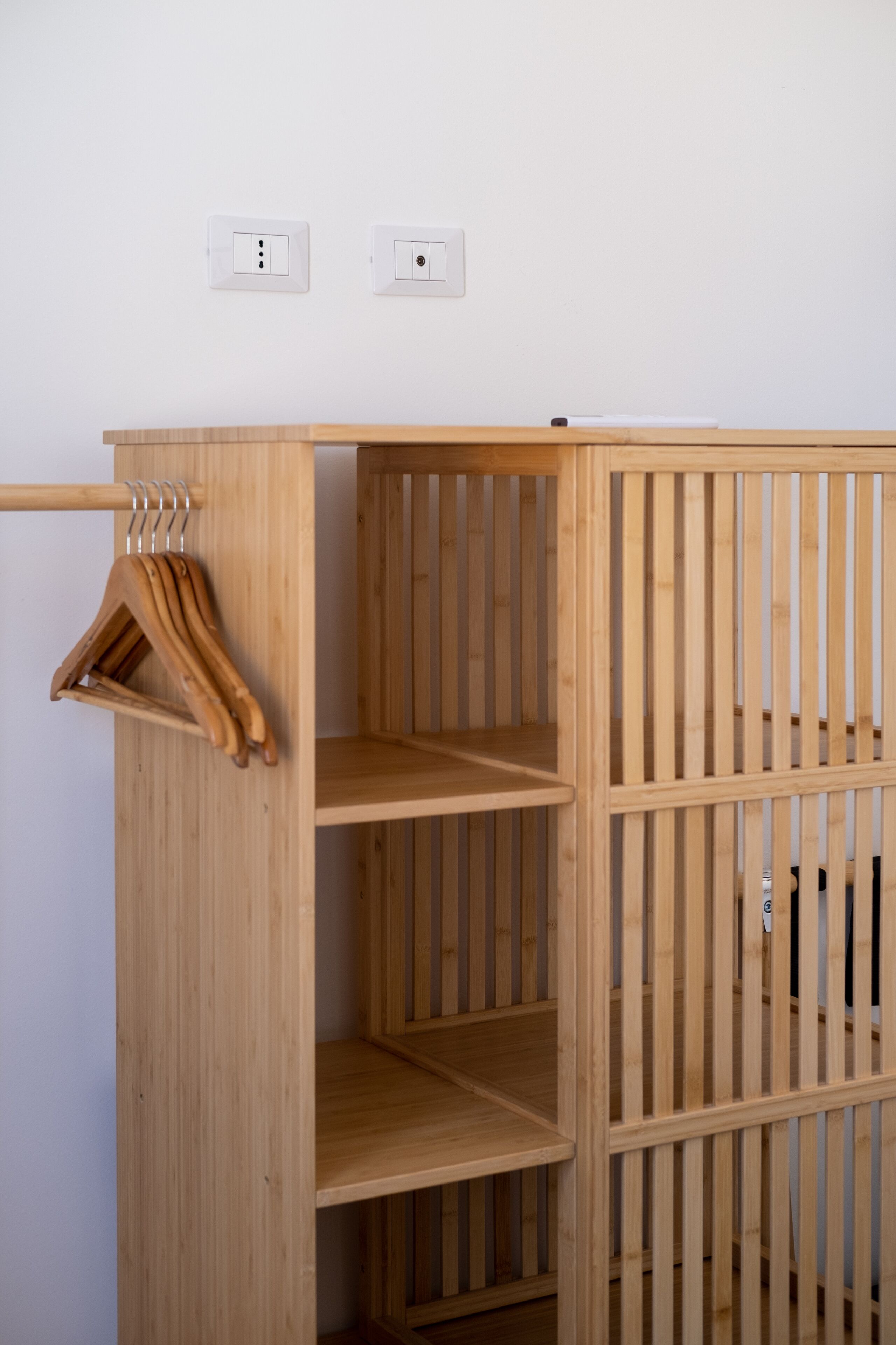 Interni