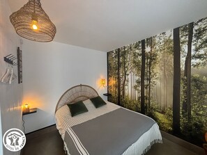 1 Schlafzimmer, Reisekinderbett, kostenloses WLAN, Bettwäsche