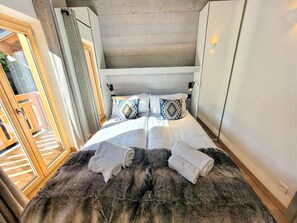 3 chambres, fer et planche à repasser, Wi-Fi gratuit