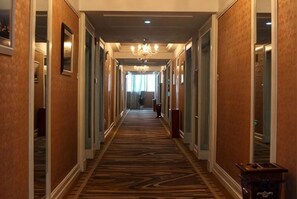 Interior - Junfu Hotel (Guangzhou Panyu Square Metro Station) (Guangzhou)