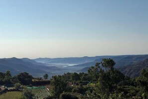 Exterior - Hotel Mahabaleshwar Mount View (Satara)