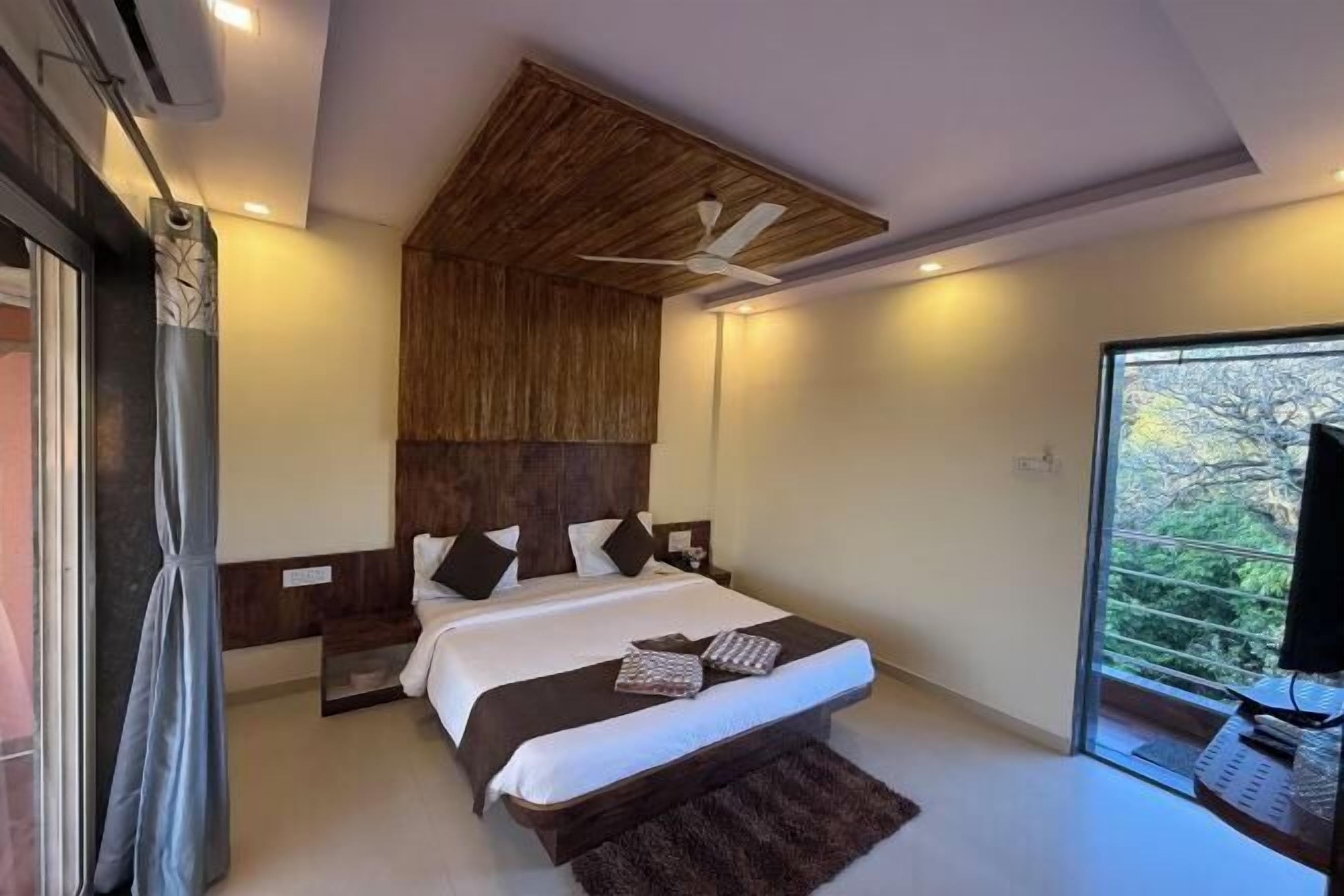 Fer et planche à repasser