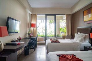 Room - 100 Sunset Kuta Hotel & Ballroom (Bali)