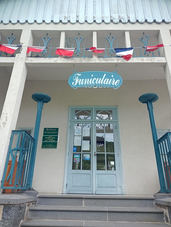 DĂ©tail de lâextĂ©rieur