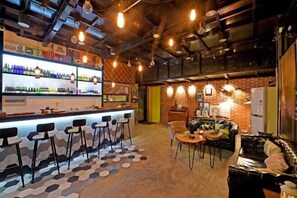 Lobby lounge - L.A.B. Hot Spring Guesthouse, Tangshan, Nanjing (Nanjing)