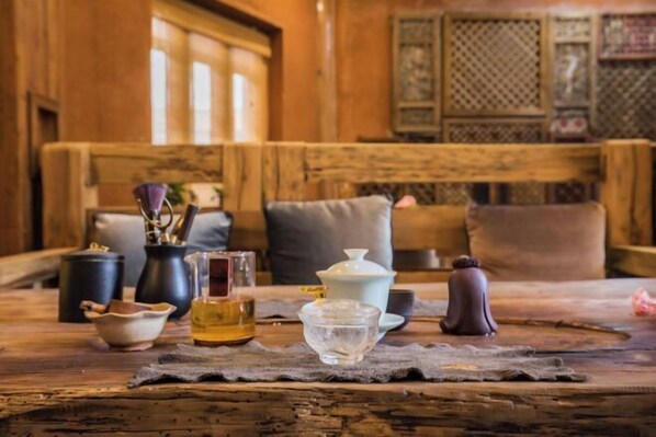 Interior - Yunmengze Hostel (Lijiang)