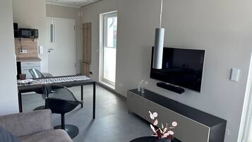 Smart-TV, Stereoanlage