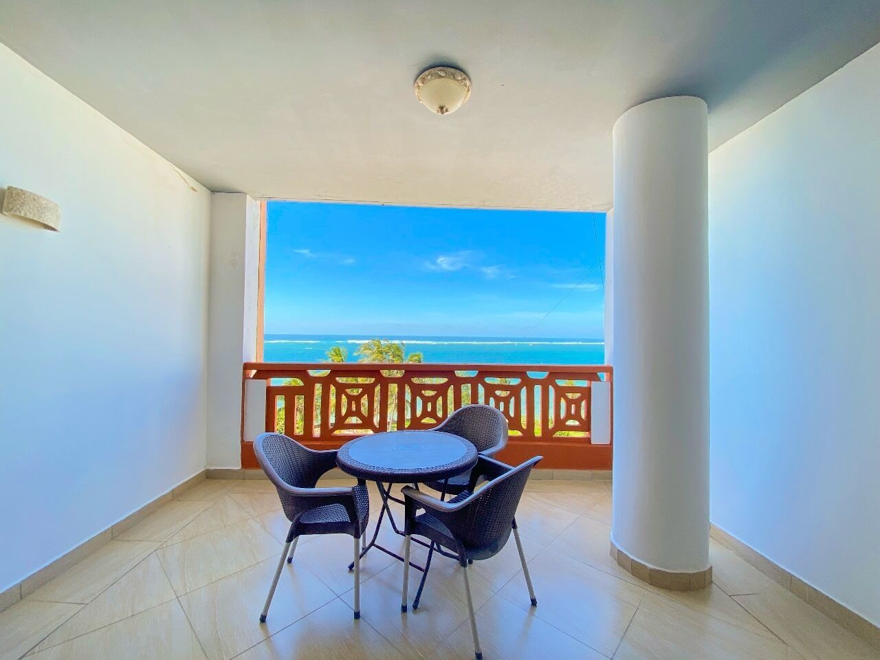 Luxury Apartment, Beach View | Beach/ocean view