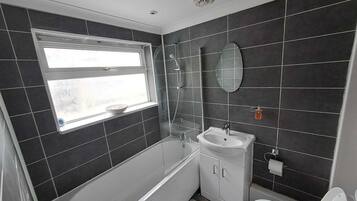 Towels, soap, shampoo, toilet paper