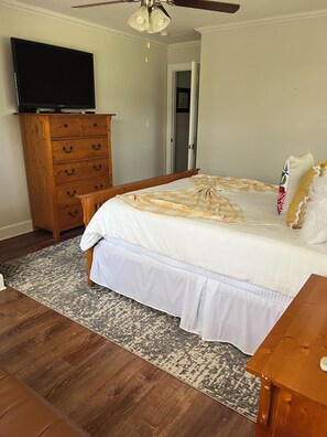 2 chambres, fer et planche Ă repasser, Wi-Fi gratuit, draps fournis