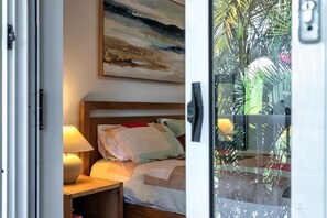 2 bedrooms, iron/ironing board, travel crib, free WiFi