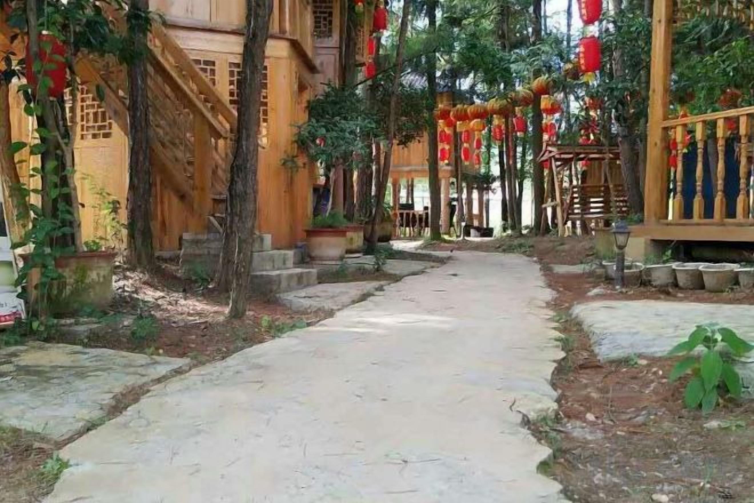 住宿地面