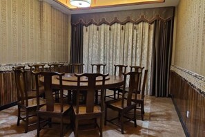 Restaurant - Lichuan Chunhuiyuan Homestay (Lichuan)