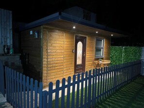 Terrace/patio - Situated near Oswestry offers a perfect retreat for couples/solo travellers. (Whittington)