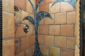 Interior - Grotto Pool House: Premium 3-Bed Villa w/ Private Pool, 5 Min to IMG (Bradenton)